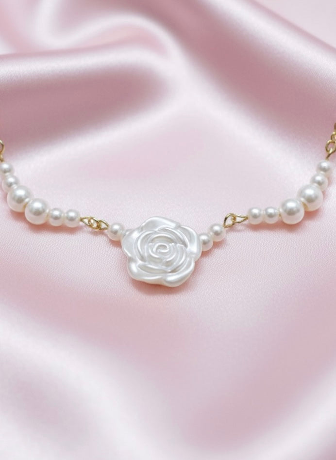 Rose Flower Center Pearl Gold Chain Necklace