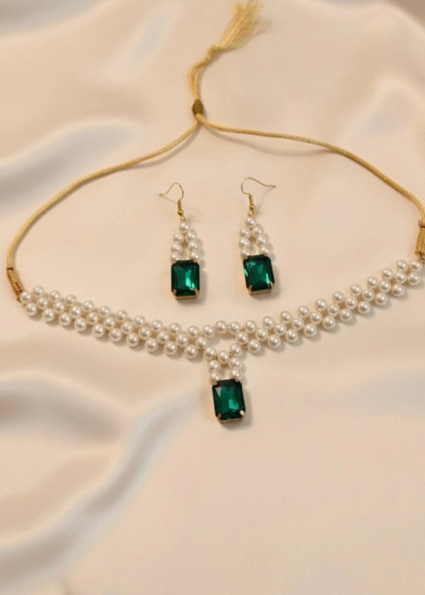 Simulated Emerald & Pearls Set