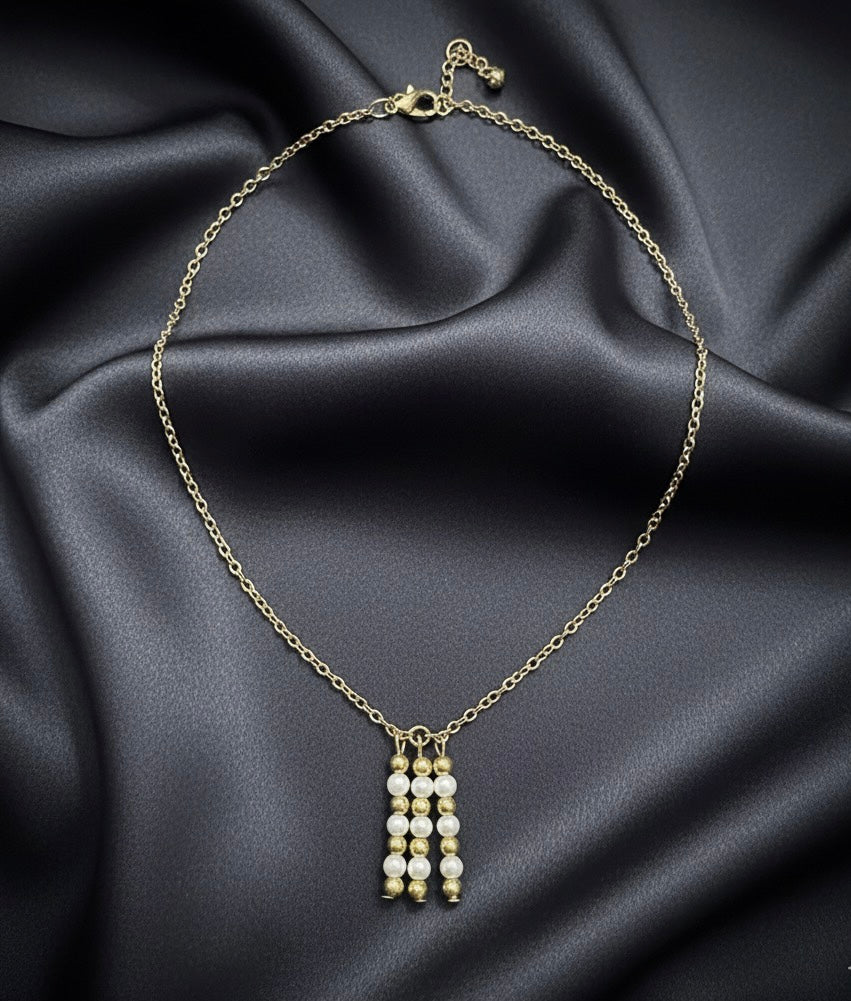 Dangle Pearl and Gold Bead Necklace