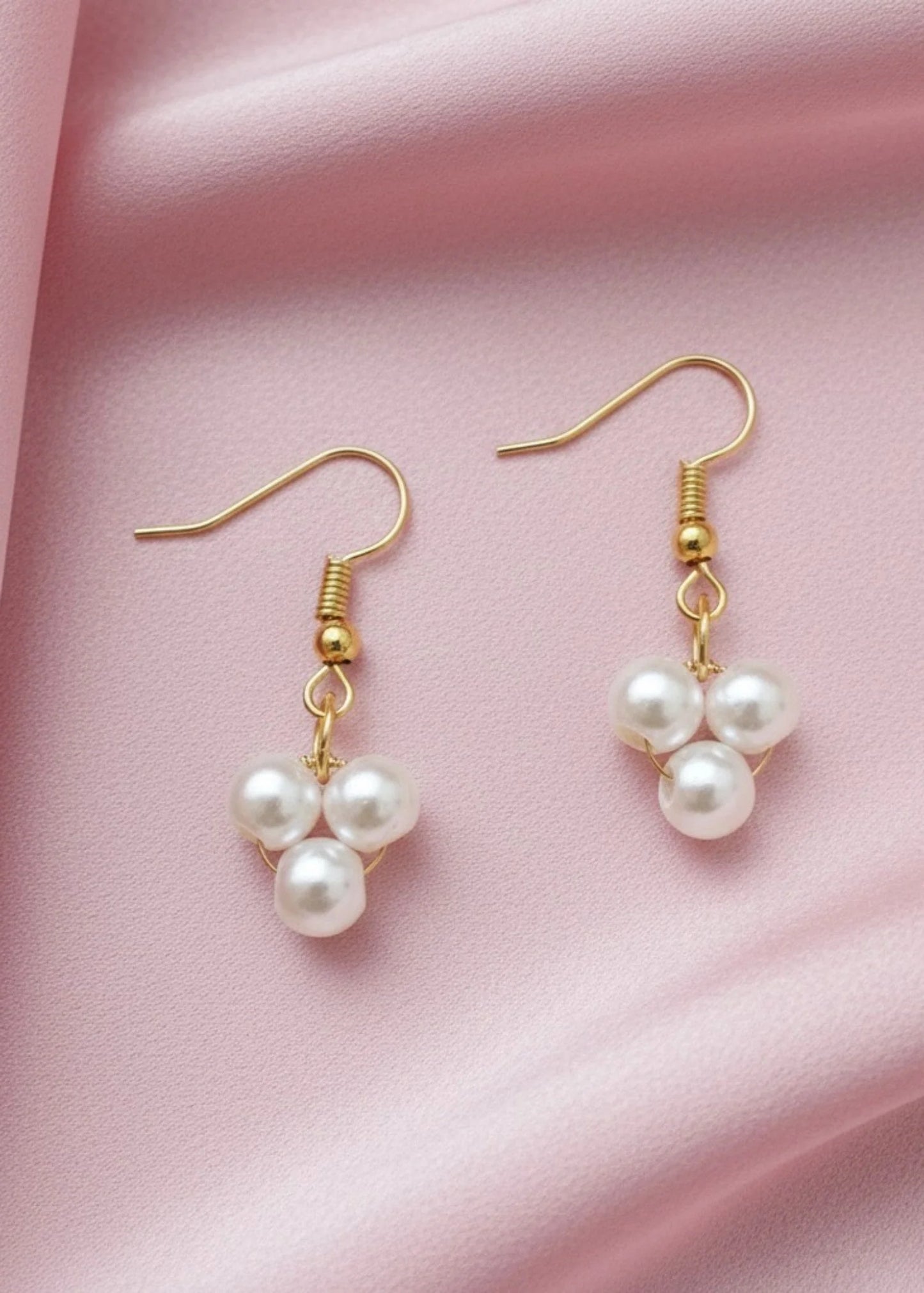 Pearl Clover Earrings