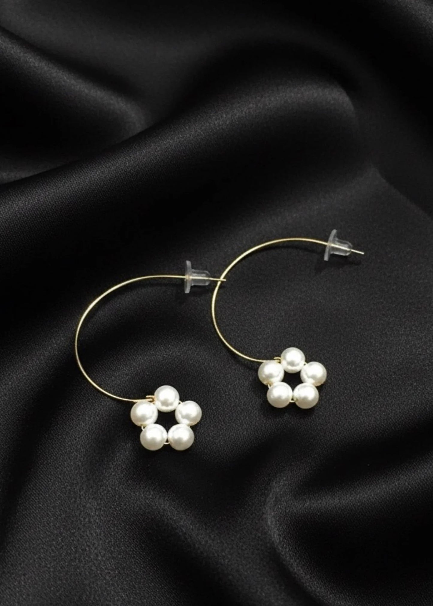 Pearl Flower Open Hoop Earrings