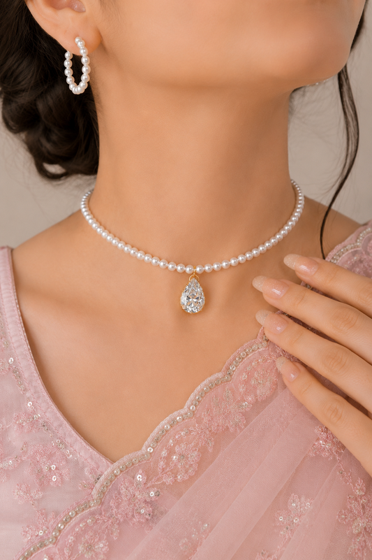 Pendant Pearl Choker with Pearl Hoops Set