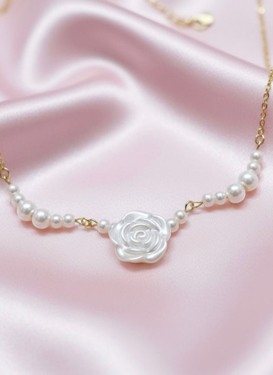 Rose Flower Center Pearl Gold Chain Necklace