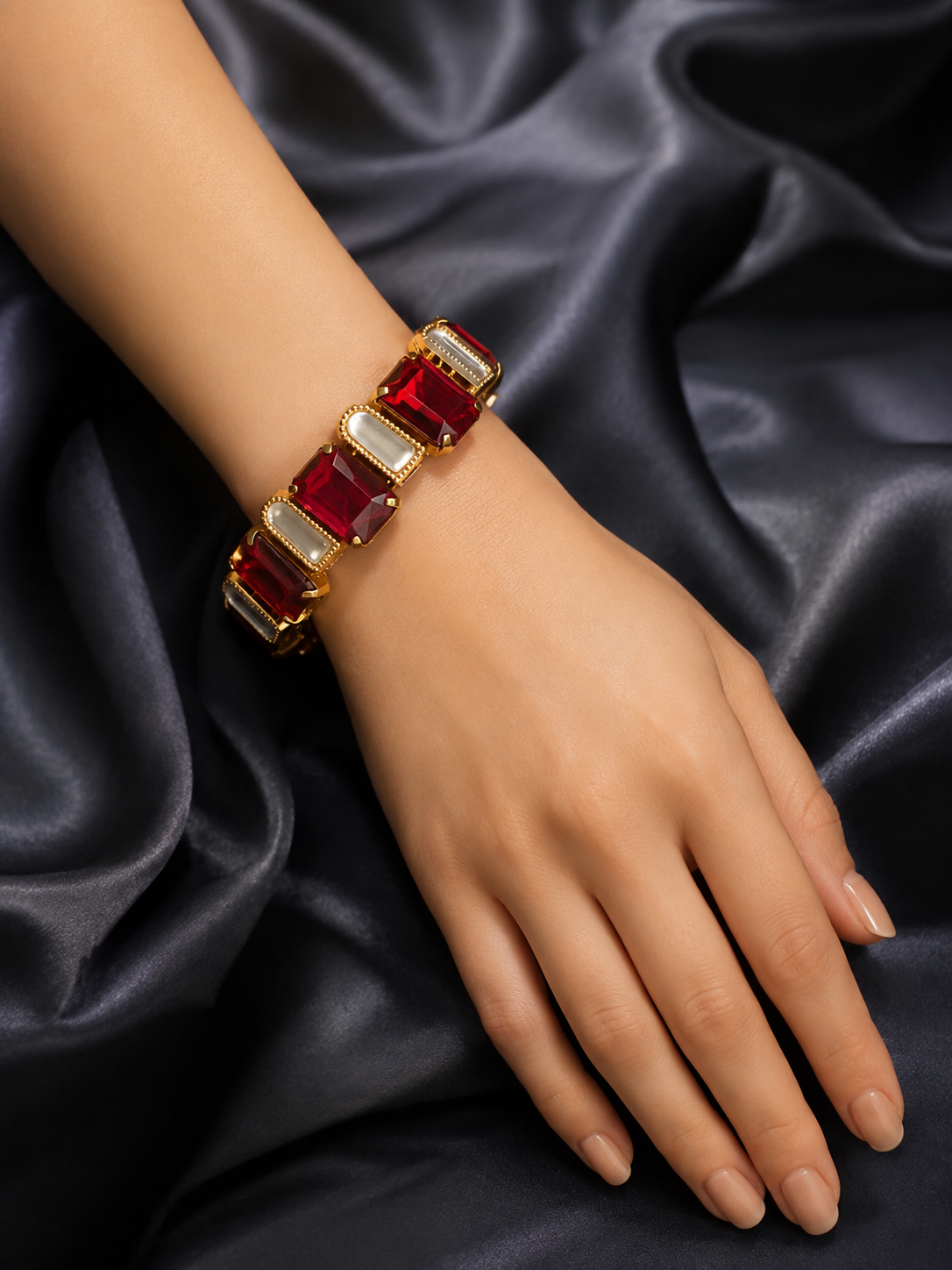 Simulated Ruby Red & Kundan Bangle