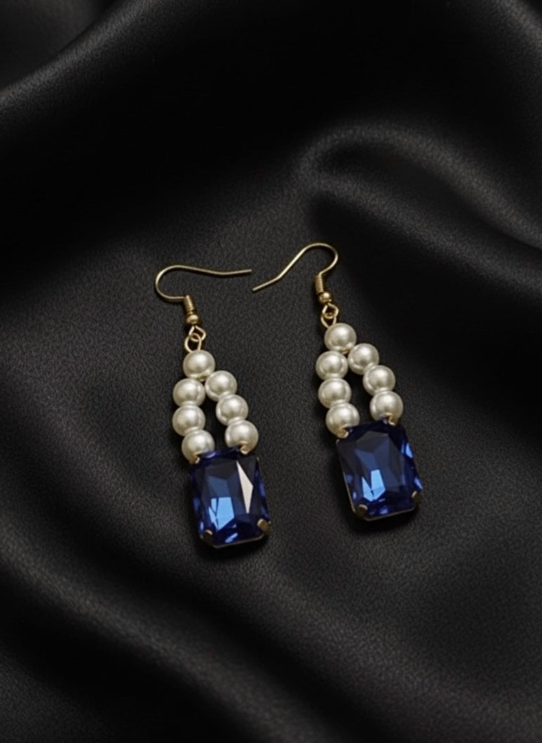 Simulated Sapphire Stone & Pearls Earring