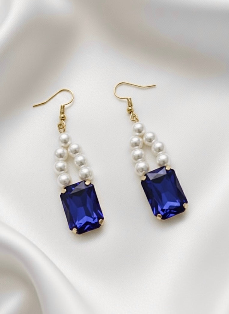 Simulated Sapphire Stone & Pearls Earring