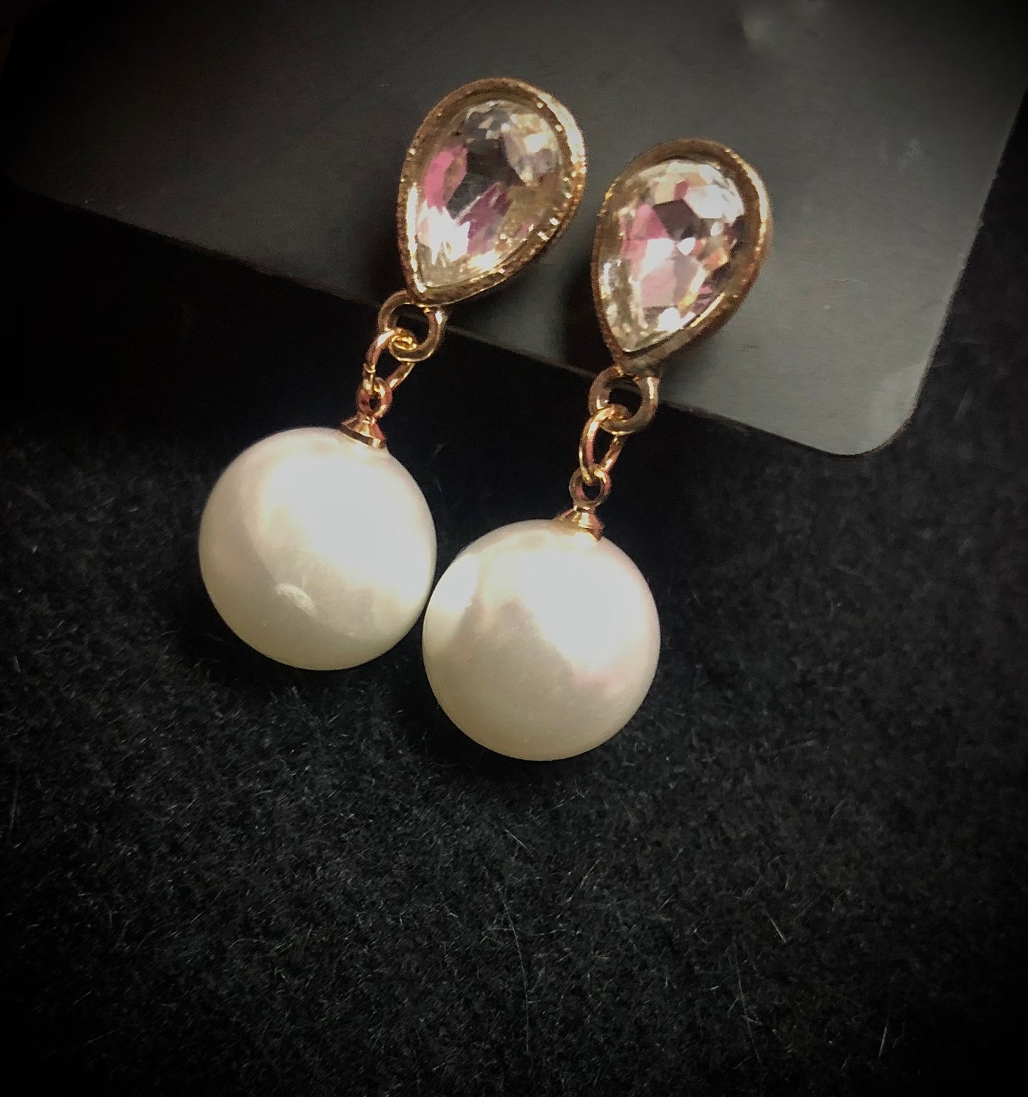 White Pearl Drop Ear Wear